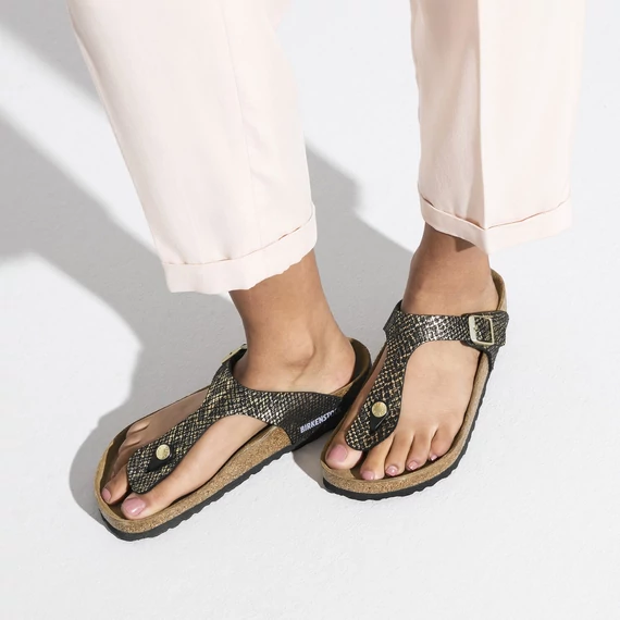 Birkenstock Gizeh lábujjközös papucs keskeny | Fényes fekete kígyómintás | Shiny python black